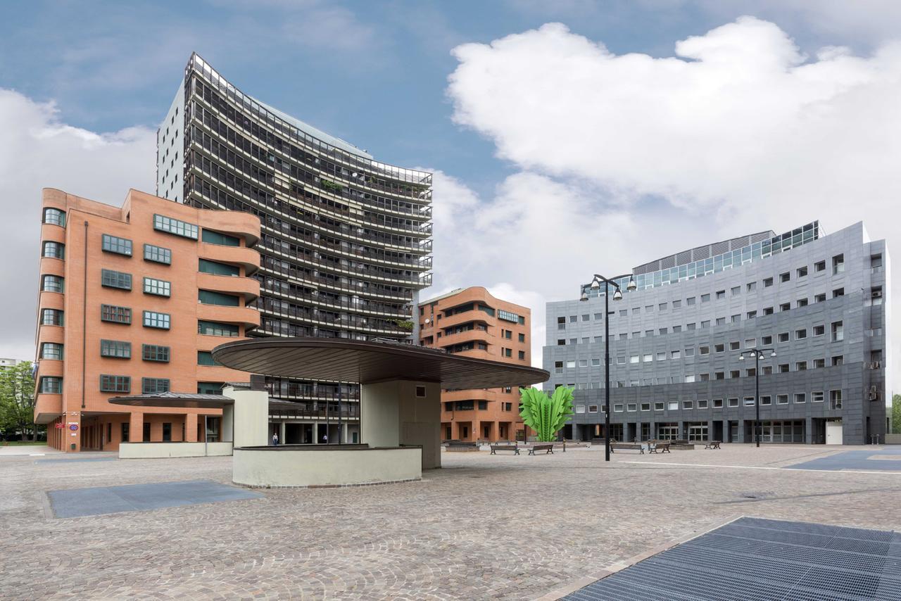 Bologna Holiday Inn Ngoại thất bức ảnh
